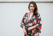 Günlük Stilinize Doğal Bir Dokunuş: Kimono Modası Daily Style with a Natural Touch: Kimono Fashion