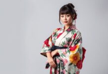 Kimono Modası: Doğu ve Batı’nın Geleneksel Güzelliği Kimono Fashion: The Traditional Beauty of East and West