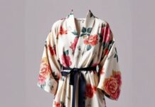 Kimonolar: Geleneksel ve Modern Stillerin Birleşimi Kimonos: The Fusion of Traditional and Modern Styles