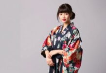 Kimonolarla Stilinizi Yükseltin: Modern Japon Modası Elevate Your Style with Kimono: Modern Japanese Fashion